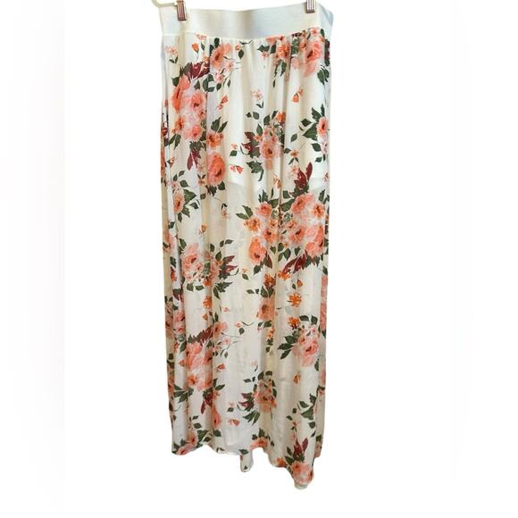 Torrid 00 Sheer overlay skirt with white boyshorts - Picture 1 of 8